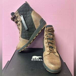 Sorel Brown and Black Women’s Boots